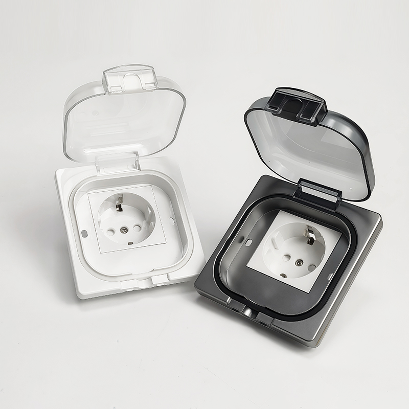 IP65防水屋外コンセント、16A高出力壁プレート、250V - Outdoor Power Outlet Weatherproof のレビューと価格