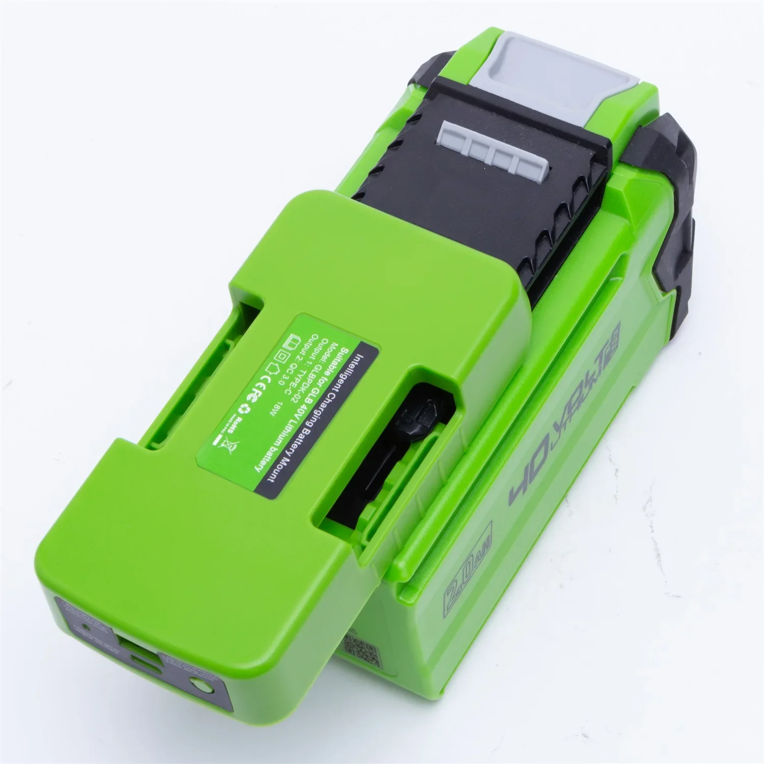 GREENWORKS 40V G-max リチウムイオンバッ - Outdoor Power Adapter Usb C のレビューと価格